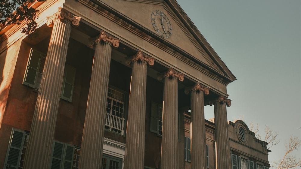 Historic columned building in Charleston, South Carolina, a popular romantic weekend getaway destination